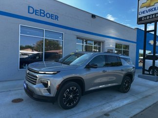 New 2025 Chevrolet Traverse LT w/ Sun and Wheel Package image 1