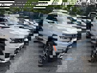 New 2025 Jeep Grand Cherokee L Limited image 1