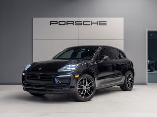 Used 2025 Porsche Macan image 1