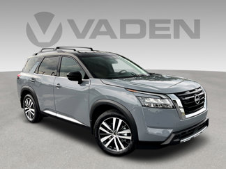 New 2025 Nissan Pathfinder Platinum image 1