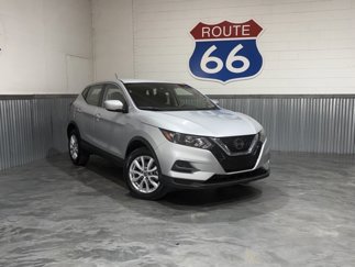 Used 2021 Nissan Rogue Sport S image 1
