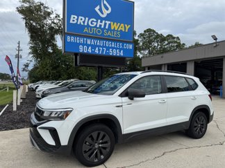 Used 2022 Volkswagen Taos S image 1