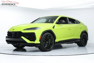 Used 2025 Lamborghini Urus SE image 1