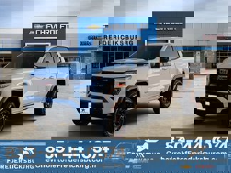 New 2026 GMC Canyon Elevation w/ Convenience Package image 1