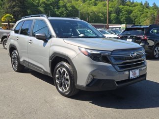 Used 2025 Subaru Forester Premium image 1