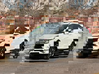 Used 2020 Mitsubishi Eclipse Cross ES image 1