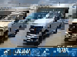 New 2025 Ford F250 4x4 Crew Cab Super Duty image 1