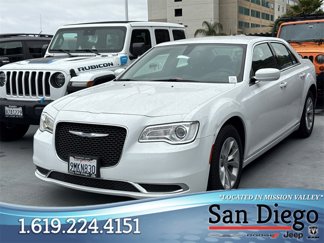 Certified 2023 Chrysler 300 Touring image 1