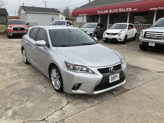 Used 2016 Lexus CT 200h image 1