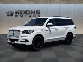 Certified 2022 Lincoln Navigator Reserve w/ Monochromatic Package image 1