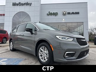 New 2025 Chrysler Pacifica Select image 1