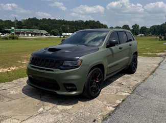 Used 2018 Jeep Grand Cherokee SRT image 1