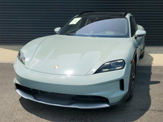 Used 2025 Porsche Taycan 4S image 1