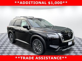 New 2025 Nissan Pathfinder SL w/ SL Premium Package image 1