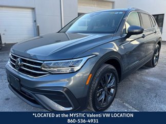 Certified 2023 Volkswagen Tiguan SE w/ Panoramic Sunroof Package image 1