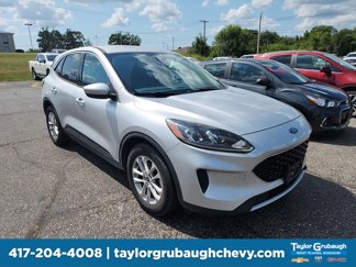 Used 2020 Ford Escape SE image 1