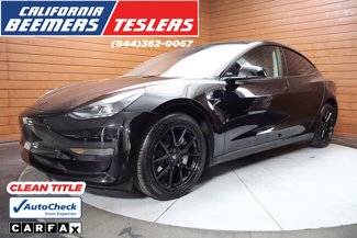 Used 2023 Tesla Model 3 Standard Range image 1