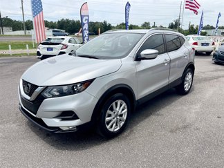 Used 2021 Nissan Rogue Sport SV image 1