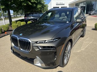 New 2026 BMW X7 xDrive40i w/ Premium Package image 1