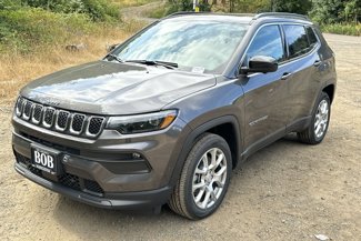New 2024 Jeep Compass Latitude w/ Sun and Sound Group image 1