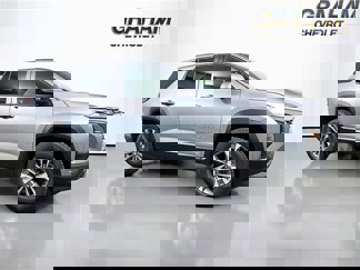 New 2026 Chevrolet Equinox LT w/ Convenience Package II image 1