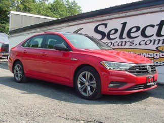 Used 2020 Volkswagen Jetta R-Line w/ R-Line Cold Weather Package image 1