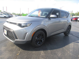 Used 2024 Kia Soul LX w/ Option Group 015 image 1
