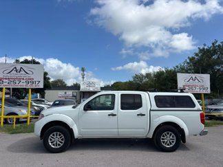 Used 2017 Nissan Frontier SV image 1