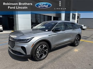 New 2025 Lincoln Nautilus Premier image 1