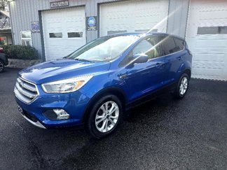 Used 2017 Ford Escape SE image 1