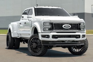 Used 2025 Ford F450 King Ranch w/ Chrome Package image 1