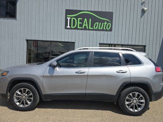 Used 2020 Jeep Cherokee Latitude Plus w/ Comfort/Convenience Group image 1