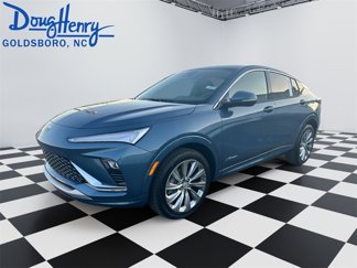 New 2025 Buick Envista Avenir image 1