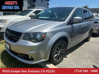 Used 2018 Dodge Grand Caravan SE image 1