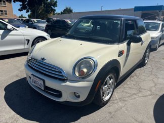 Used 2011 MINI Cooper Hardtop image 1