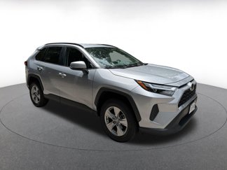 Used 2024 Toyota RAV4 XLE image 1