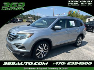Used 2017 Honda Pilot Touring image 1