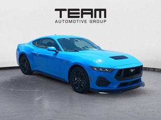 Used 2025 Ford Mustang GT image 1