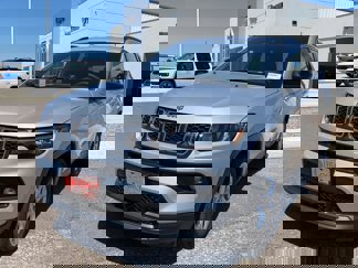New 2025 Jeep Compass Latitude image 1