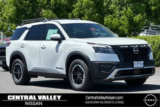 New 2025 Nissan Pathfinder Rock Creek image 1