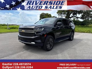 Used 2021 Chevrolet Suburban LT image 1