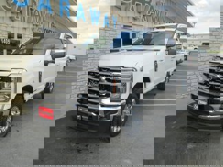 New 2025 Ford F350 Lariat image 1