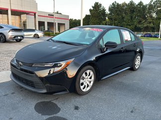 Certified 2024 Toyota Corolla LE image 1