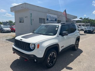 Used 2015 Jeep Renegade Trailhawk w/ Safety & Security Group I image 1