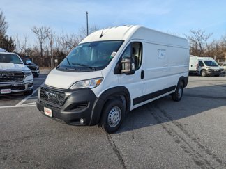 New 2025 RAM ProMaster 2500 w/ Convenience Group image 1