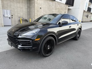 Used 2020 Porsche Cayenne image 1
