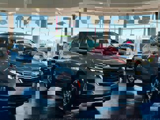 Used 2024 Chevrolet Equinox LT image 1