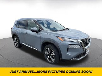Used 2023 Nissan Rogue SL w/ SL Premium Package image 1