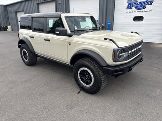 New 2025 Ford Bronco Badlands image 1