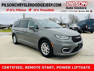Certified 2022 Chrysler Pacifica Touring-L image 1